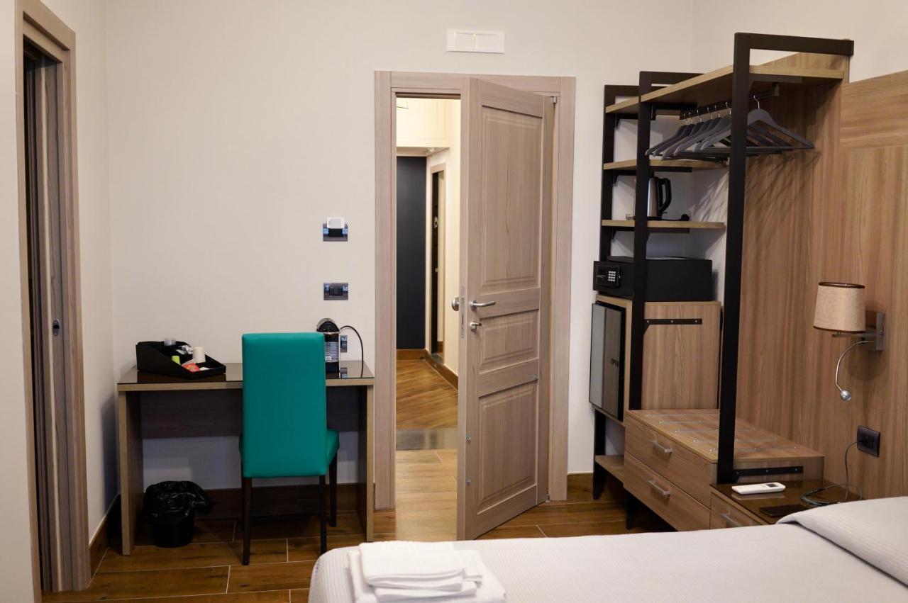 Bed & Breakfast I Miti Di Partenope